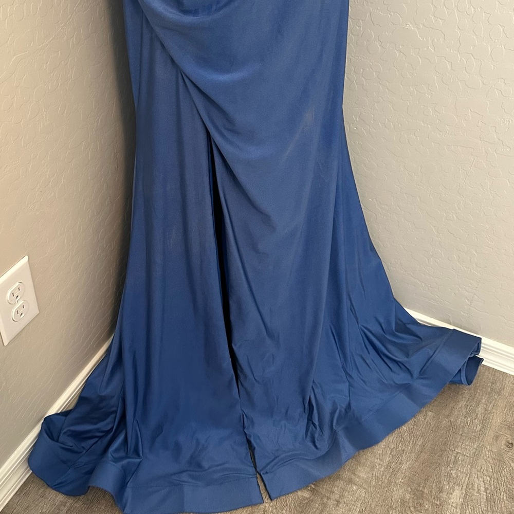 🔴FINAL CLEARANCE NEW JOVANI SZ 14 BLUE FRONT SLIT FORMAL EVENING GOWN DAMAGED - Picture 5 of 16